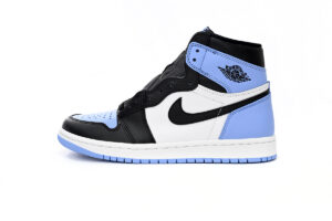 Air Jordan 1 Retro High OG 'UNC Toe'