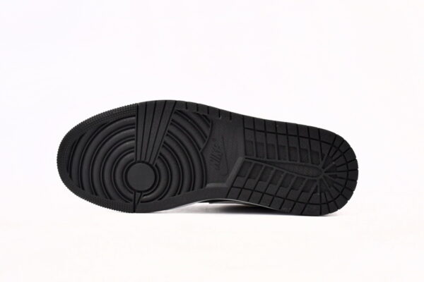 Air Jordan 1 Mid “White Shadow” 554724-073 - Image 6